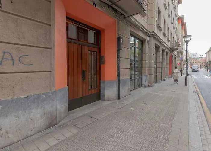 شقة Piso En El Corazon De بلباو